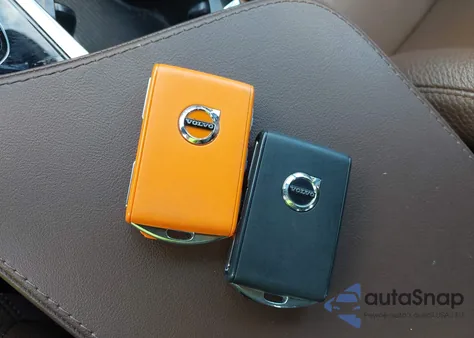 2023 Volvo Xc90 Recharge Plug-In Hybrid T8 Plus Dark Theme 7-Seater из США, поврежденный, VIN YV4H60CW2P1951089